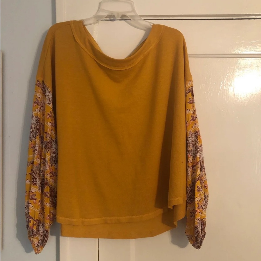 Pretty Spring Top